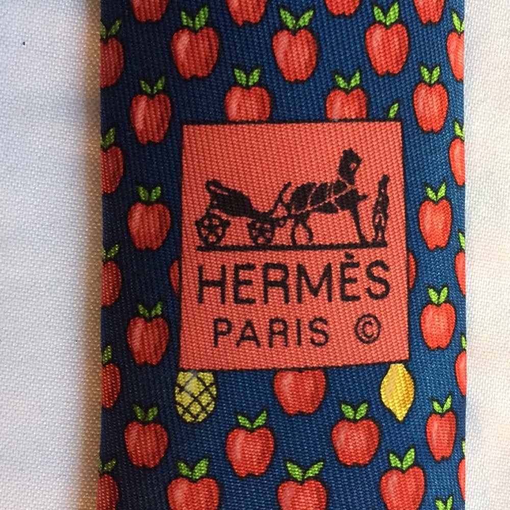 Hermès Fruit Tie